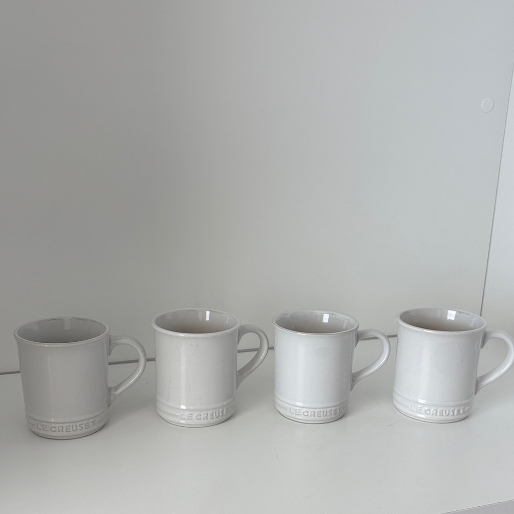 Le Creuset Classic White Mug Set